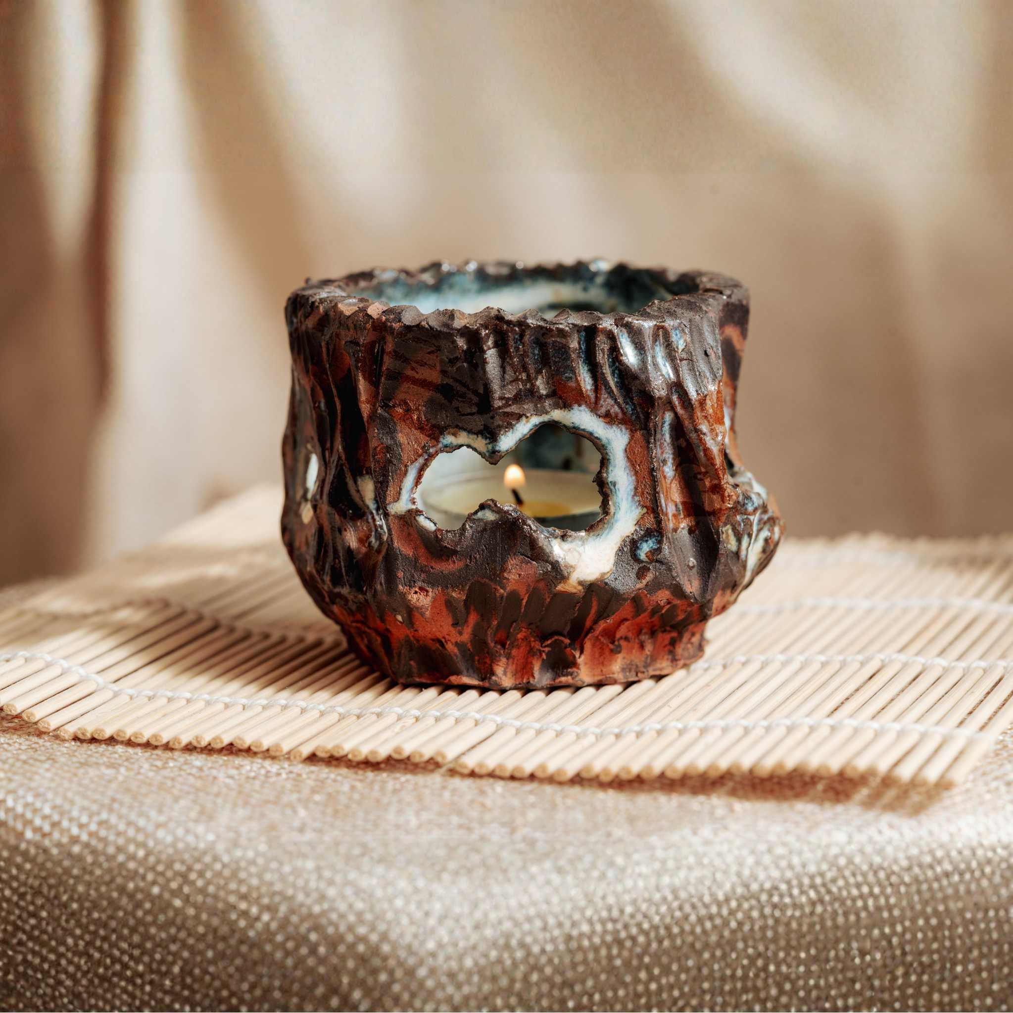 Eroded bowl