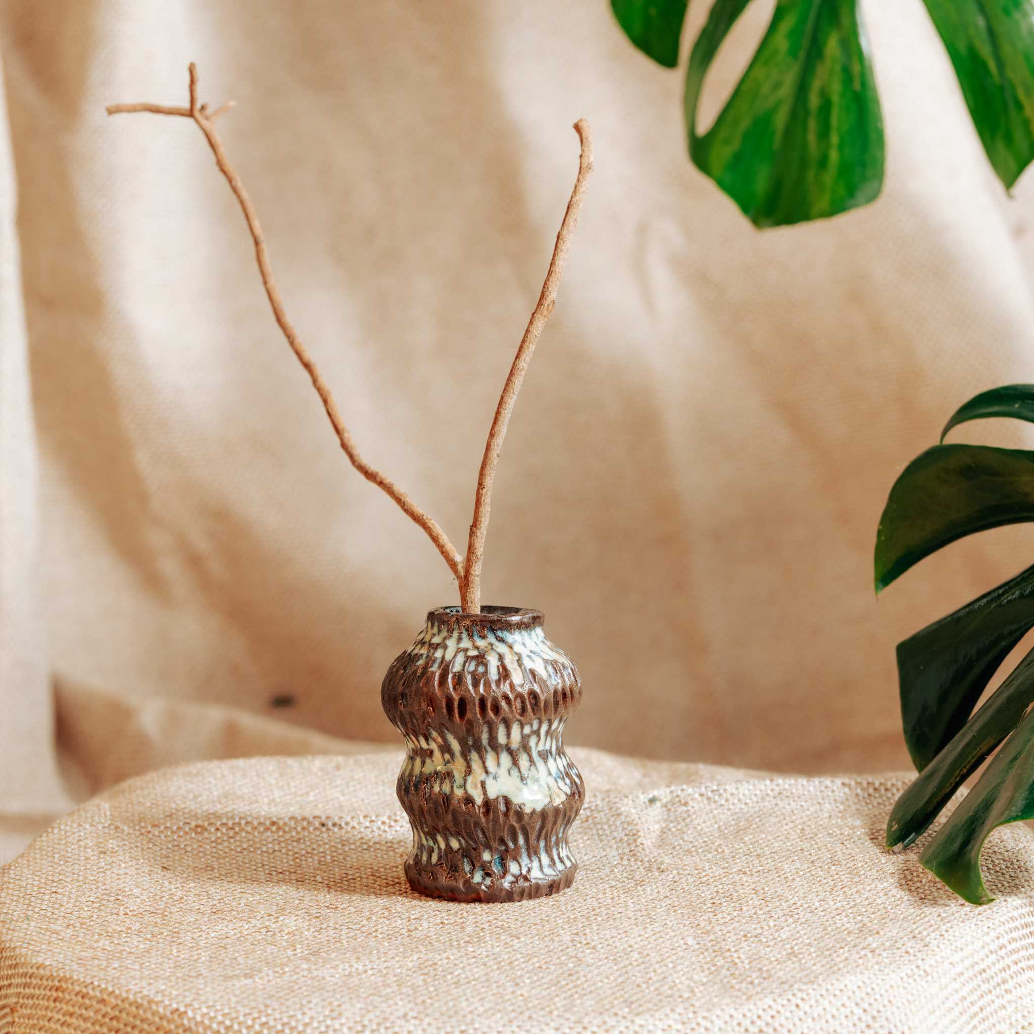 Rain Bud vase 